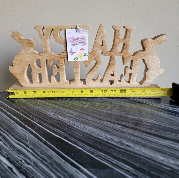 Happy Easter 🐰 Mango Wood Tabletop sign - Picture 2 of 5